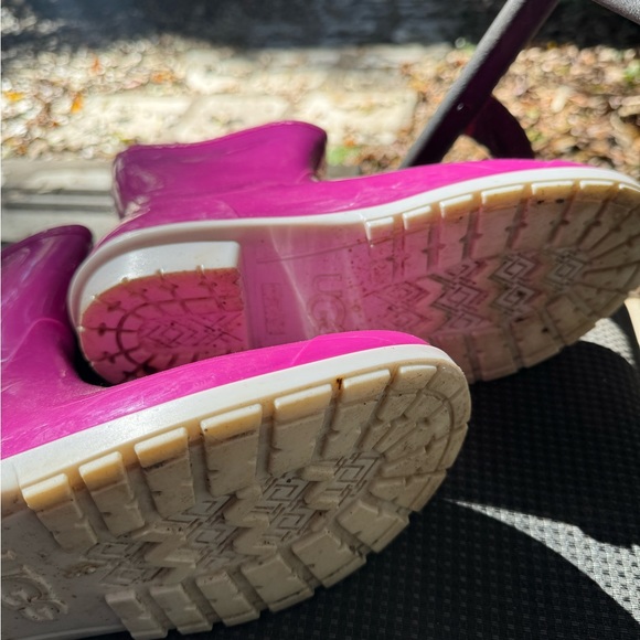 COPY - Hot pink UGG rain boots, size 11 women - Picture 7 of 7